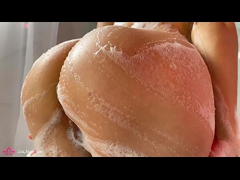 ❤️ UBrunette uphulula amaphambili ePussy ngeVibrator ukuya kwi-Intense Orgasm kwiShower Iphonografi kuthi ﹏